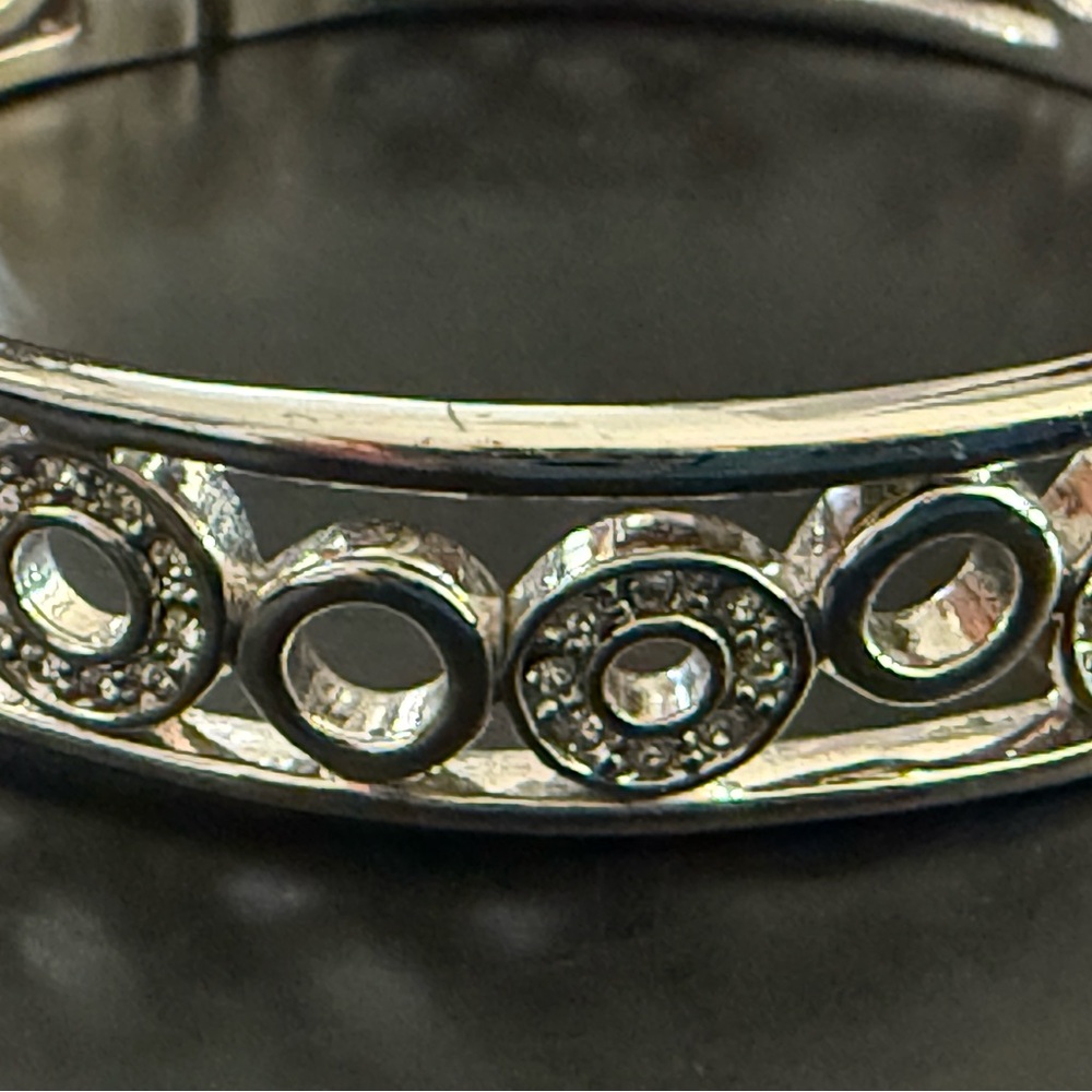Touchstone Crystal  Circle Design Bracelet